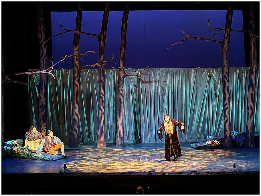 Act Two, HANSEL and GRETEL