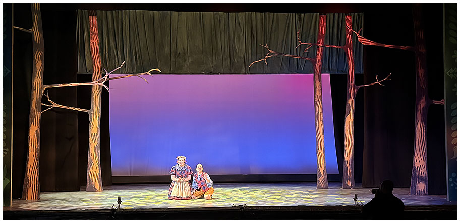 Top of Act Three, HANSEL and GRETEL